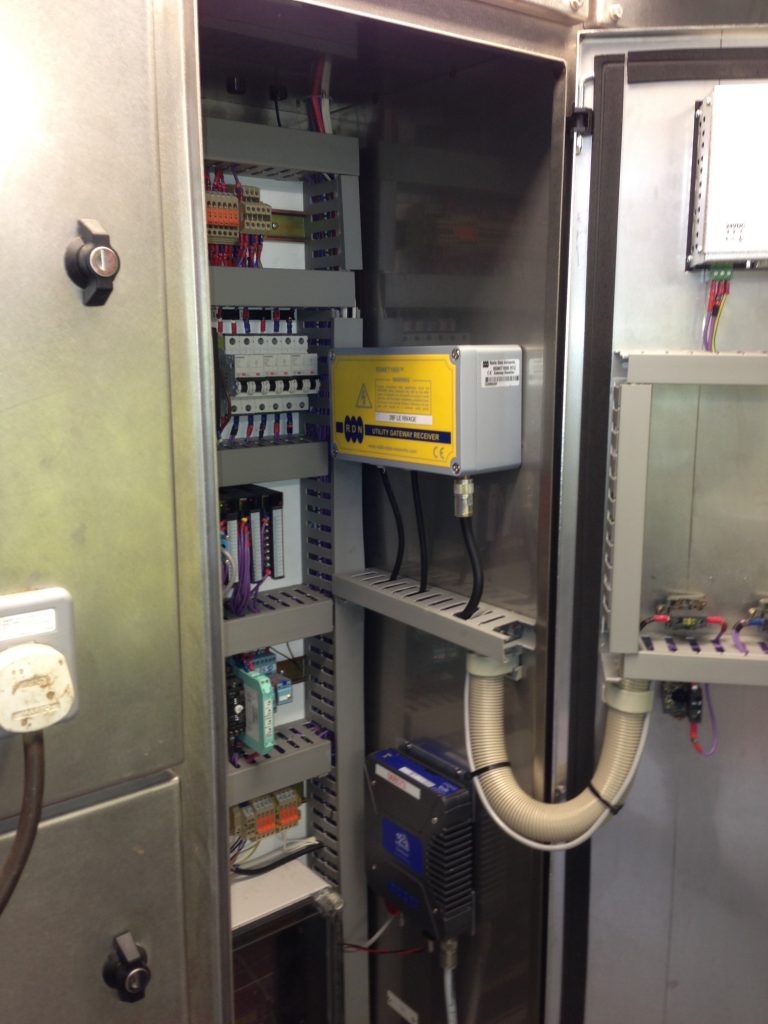 Radio Telemetry receiver mounting in pump controller